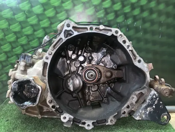 МКПП Toyota Corolla 1ZR 9884