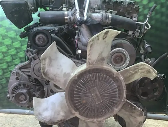Двигатель Mitsubishi Montero 6G72 10526