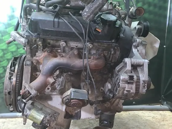 Двигатель Mitsubishi Montero 6G72 10526