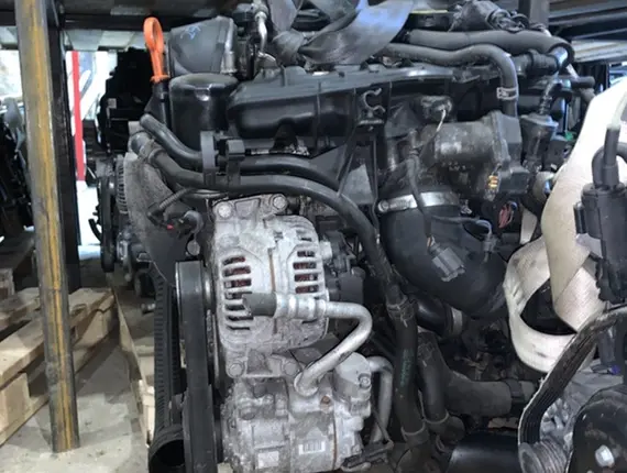 Двигатель Volkswagen Tiguan CAW 10515