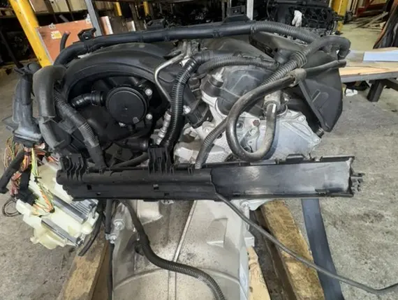 Двигатель Mitsubishi Pajero 6G75 5624