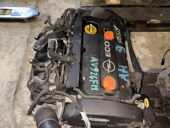 Двигатель Opel Astra Z16XER 5646