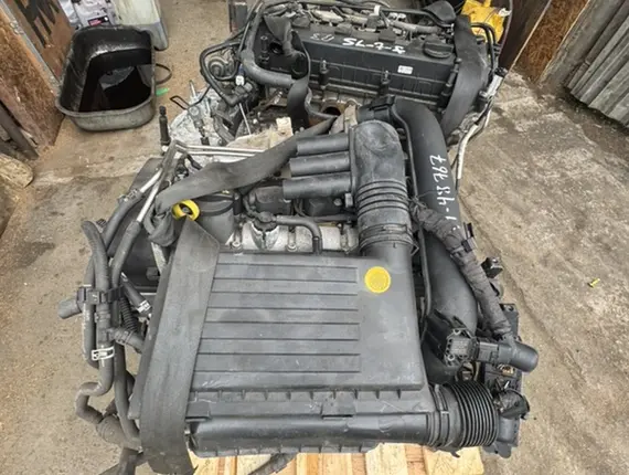 Двигатель Volkswagen Golf CJZ 9736