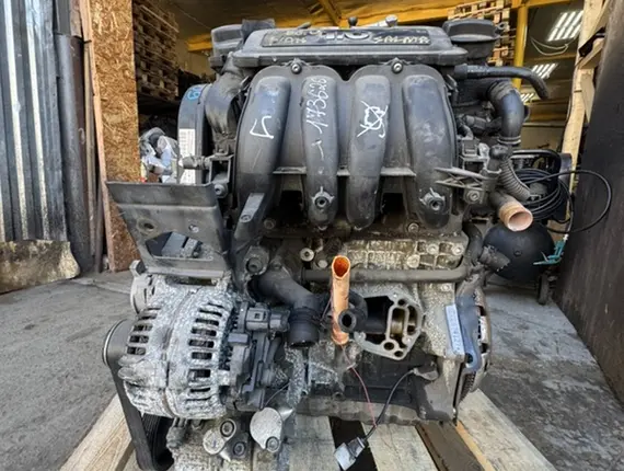 Двигатель Skoda Octavia BSE 10923