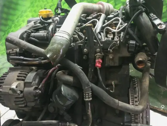 Двигатель Renault Scenic K9K732 12071