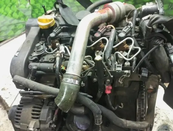 Двигатель Renault Scenic K9K732 12071